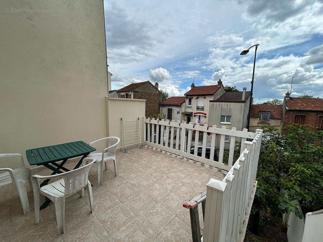 Maison à FONTENAY-SOUS-BOIS