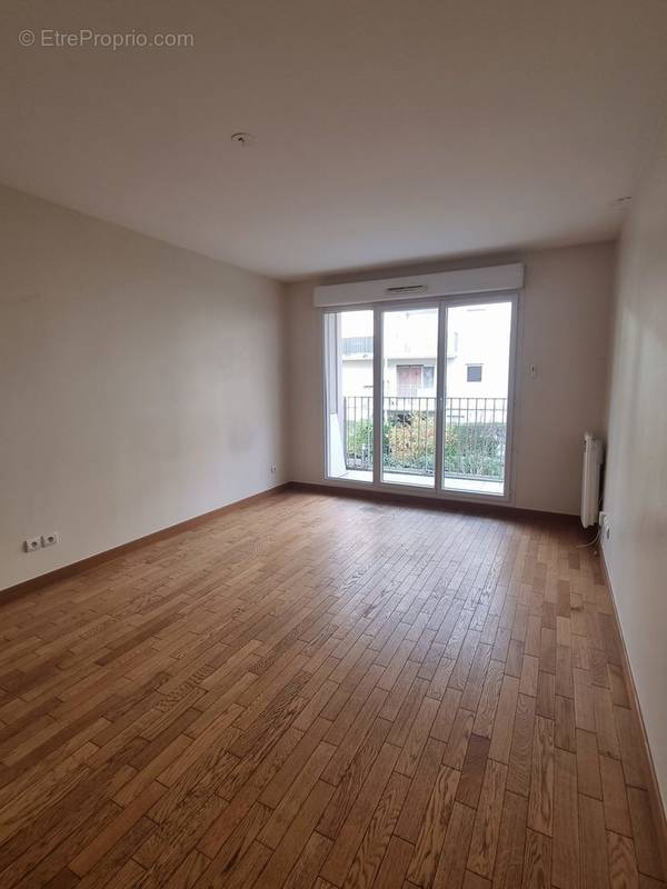 Appartement à LE PERREUX-SUR-MARNE