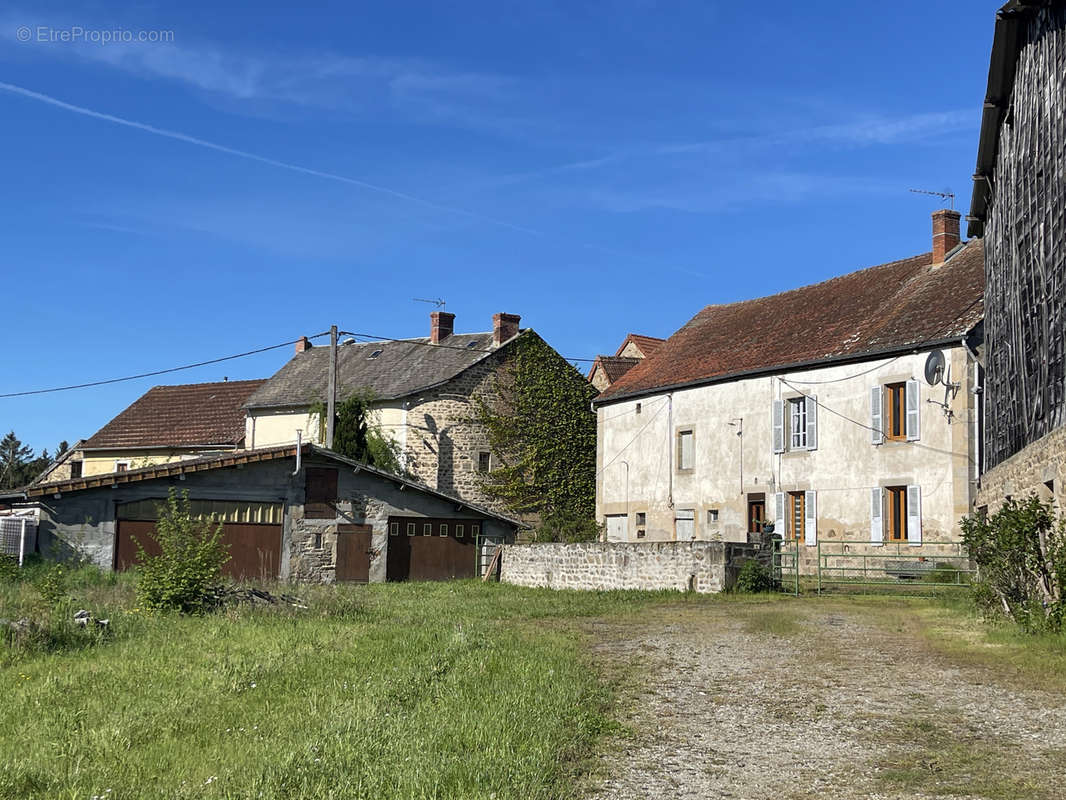 Maison à PIONSAT