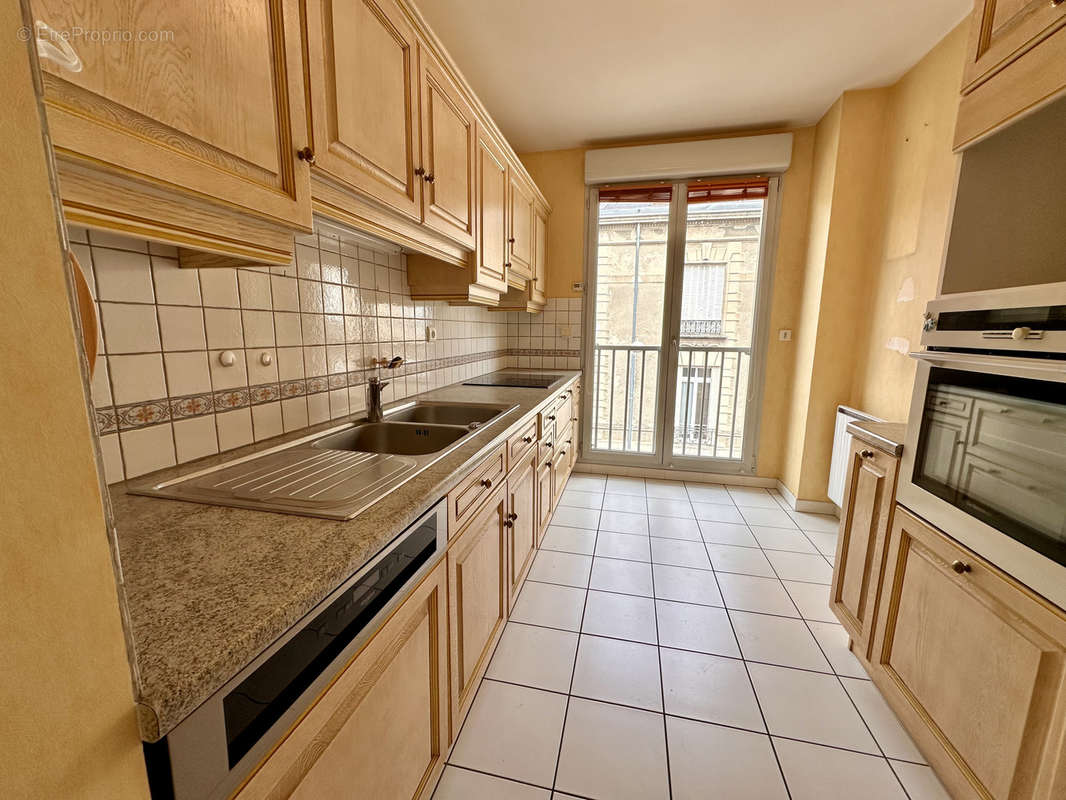 Appartement à REIMS