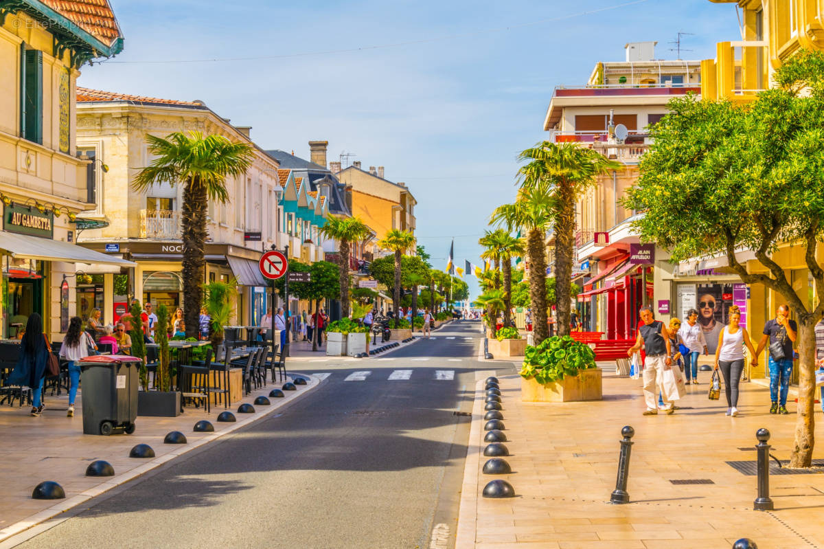 Commerce à ARCACHON