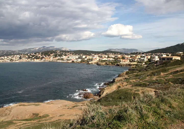 Appartement à SIX-FOURS-LES-PLAGES