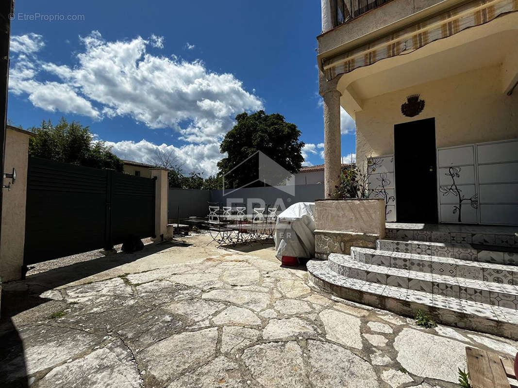 Appartement à VENCE