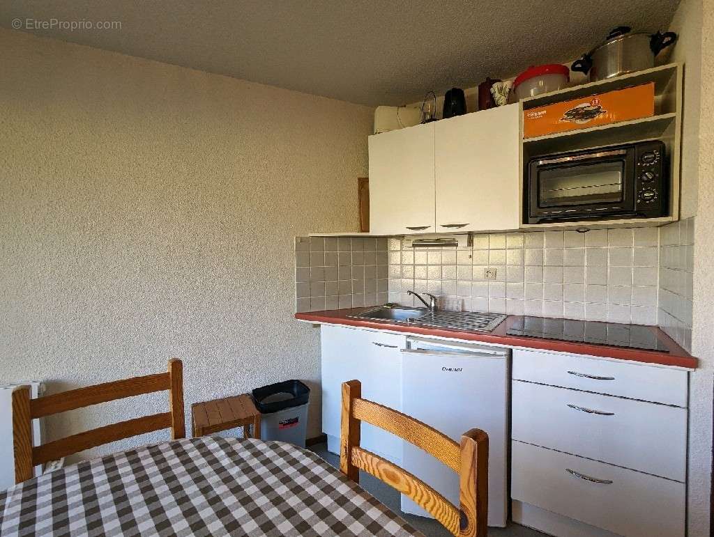 Appartement à MORILLON