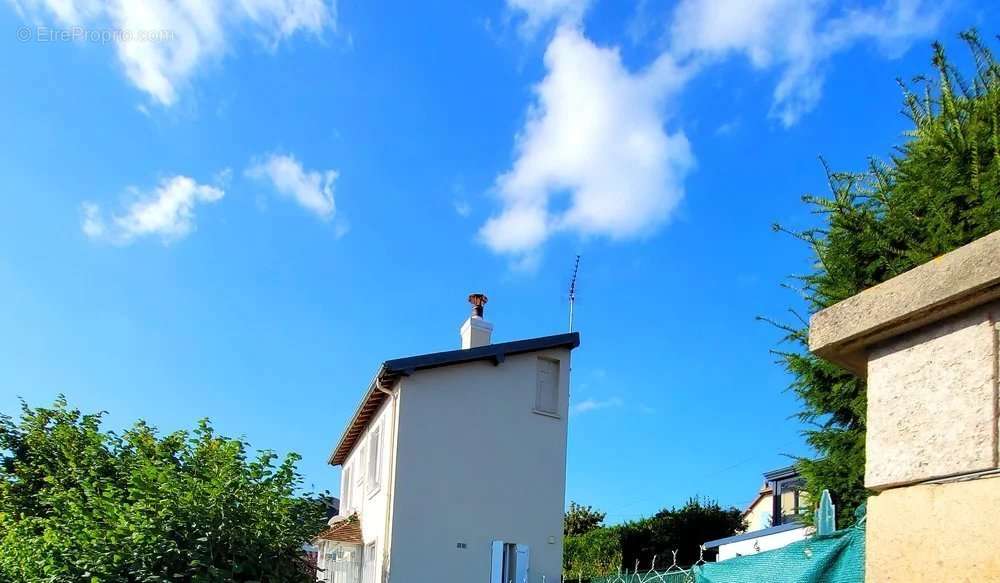 Maison à TROUVILLE-SUR-MER