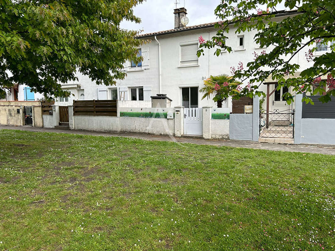 Maison à PESSAC