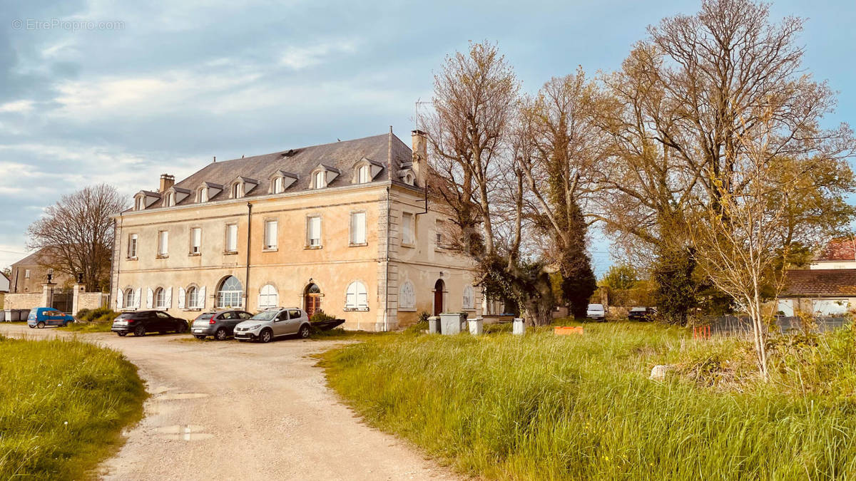 Appartement à TONNERRE