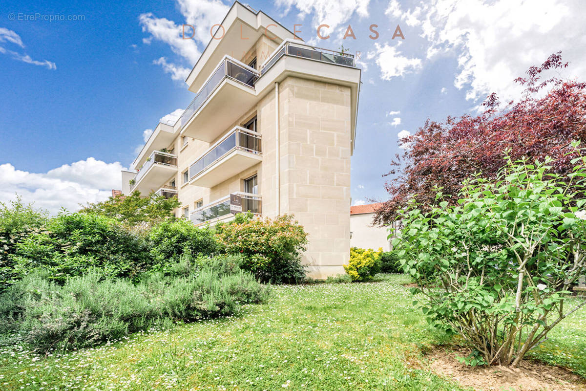 Appartement à LE PERREUX-SUR-MARNE