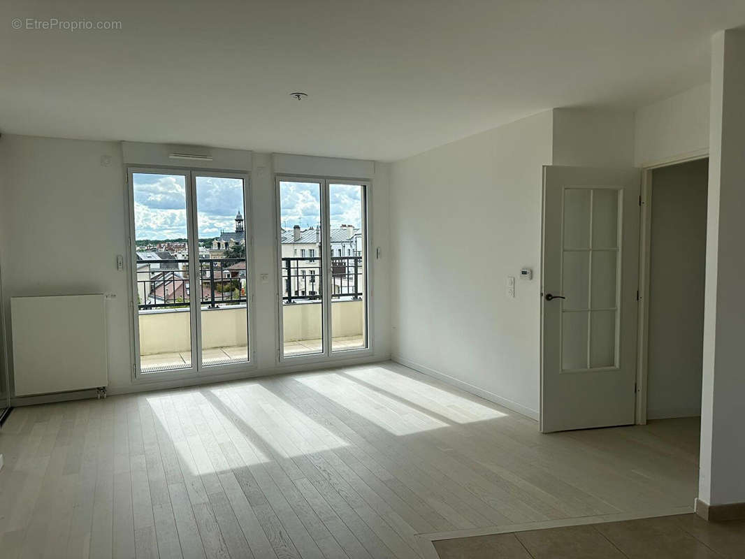 Appartement à MAISONS-LAFFITTE