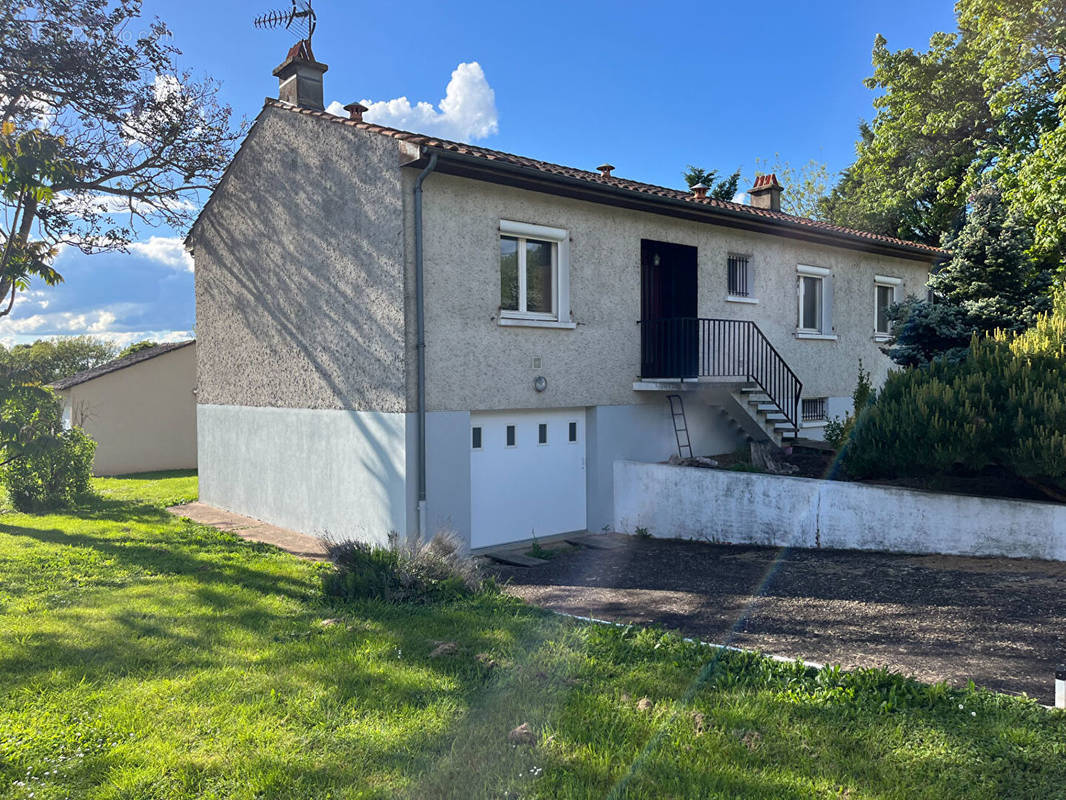 Maison à SAINT-BENOIT