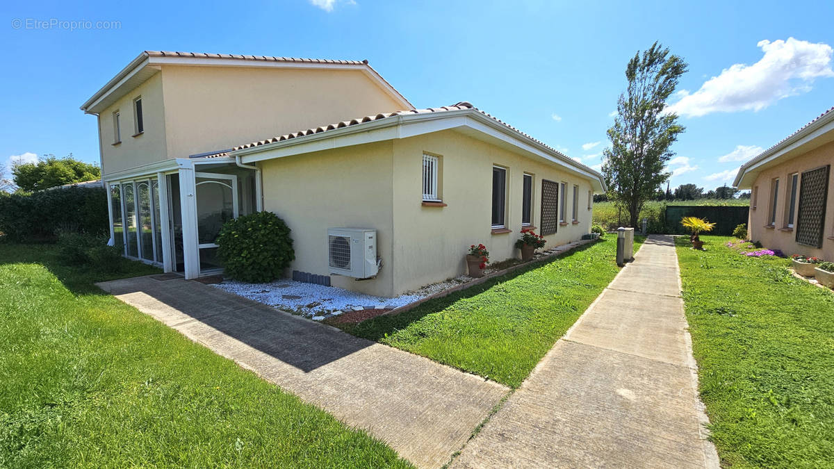 Maison à SAINT-GILLES