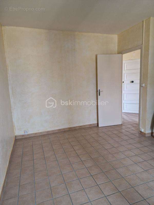 Appartement à BOURG-SAINT-ANDEOL