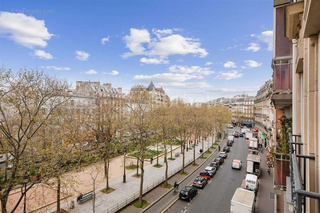 Appartement à PARIS-11E