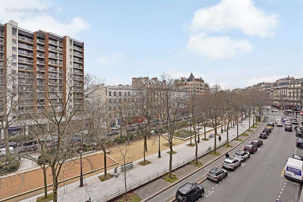 Appartement à PARIS-11E