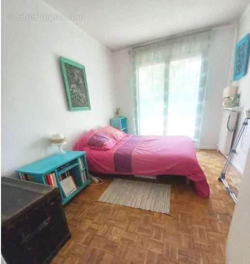 Appartement à PARIS-10E