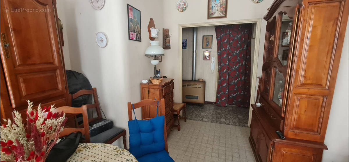 Appartement à MARSEILLE-2E