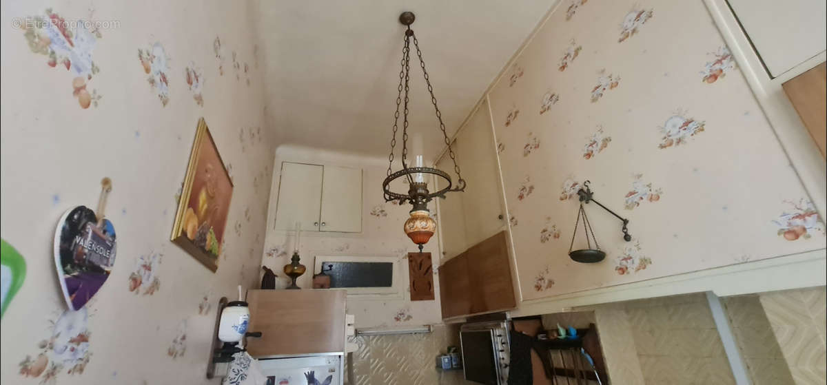 Appartement à MARSEILLE-2E