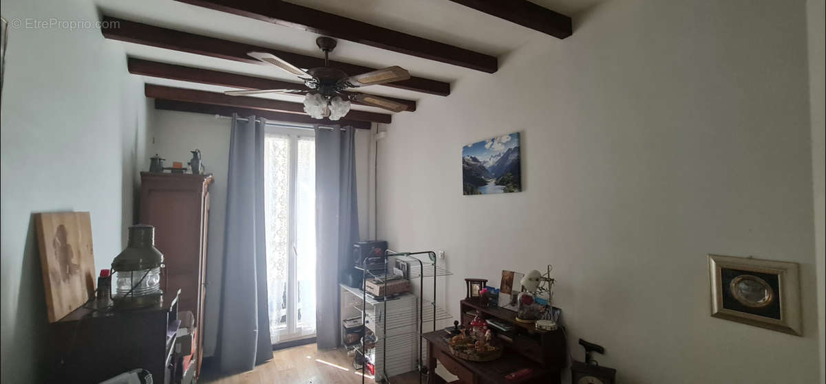 Appartement à MARSEILLE-2E