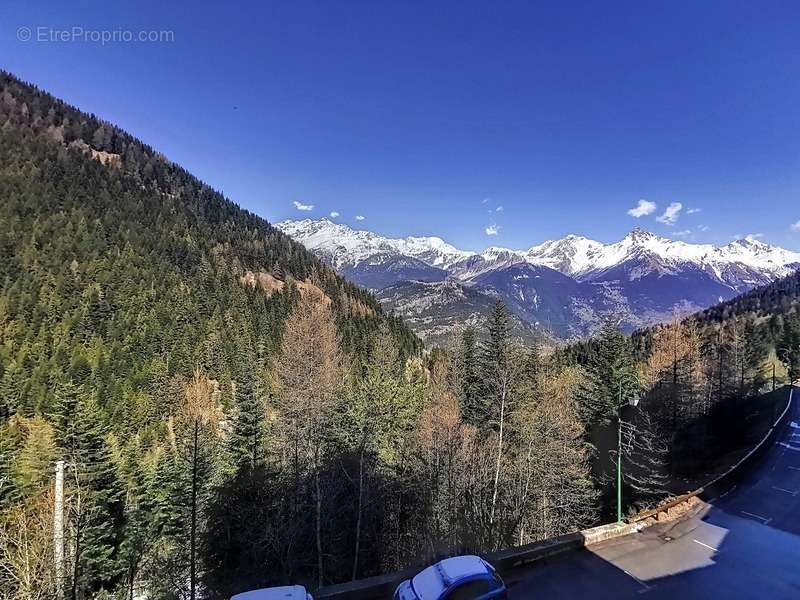 Appartement à AVRIEUX