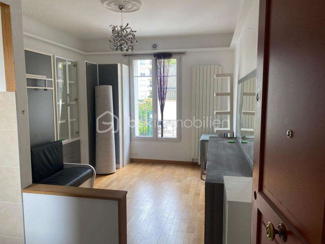 Appartement à ISSY-LES-MOULINEAUX