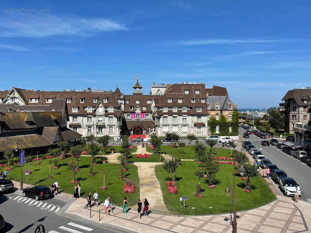 Appartement à DEAUVILLE