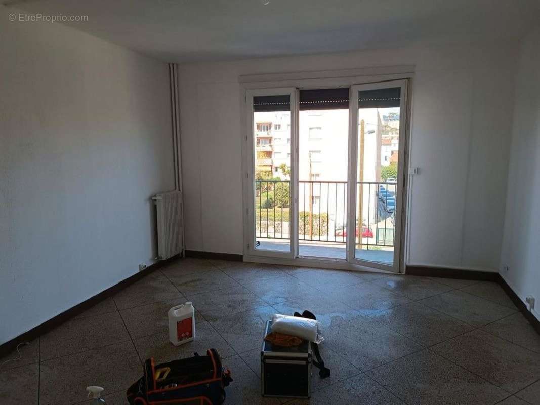 Photo 2 - Appartement à MARSEILLE-13E