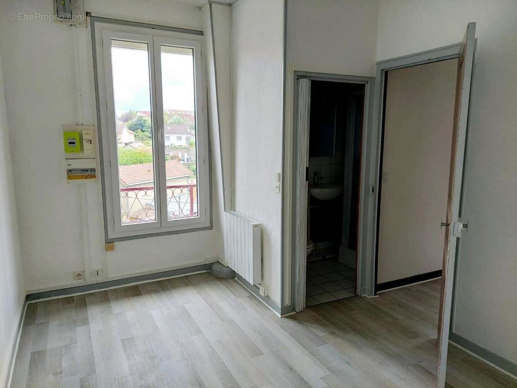 Photo 5 - Appartement à CORBEIL-ESSONNES