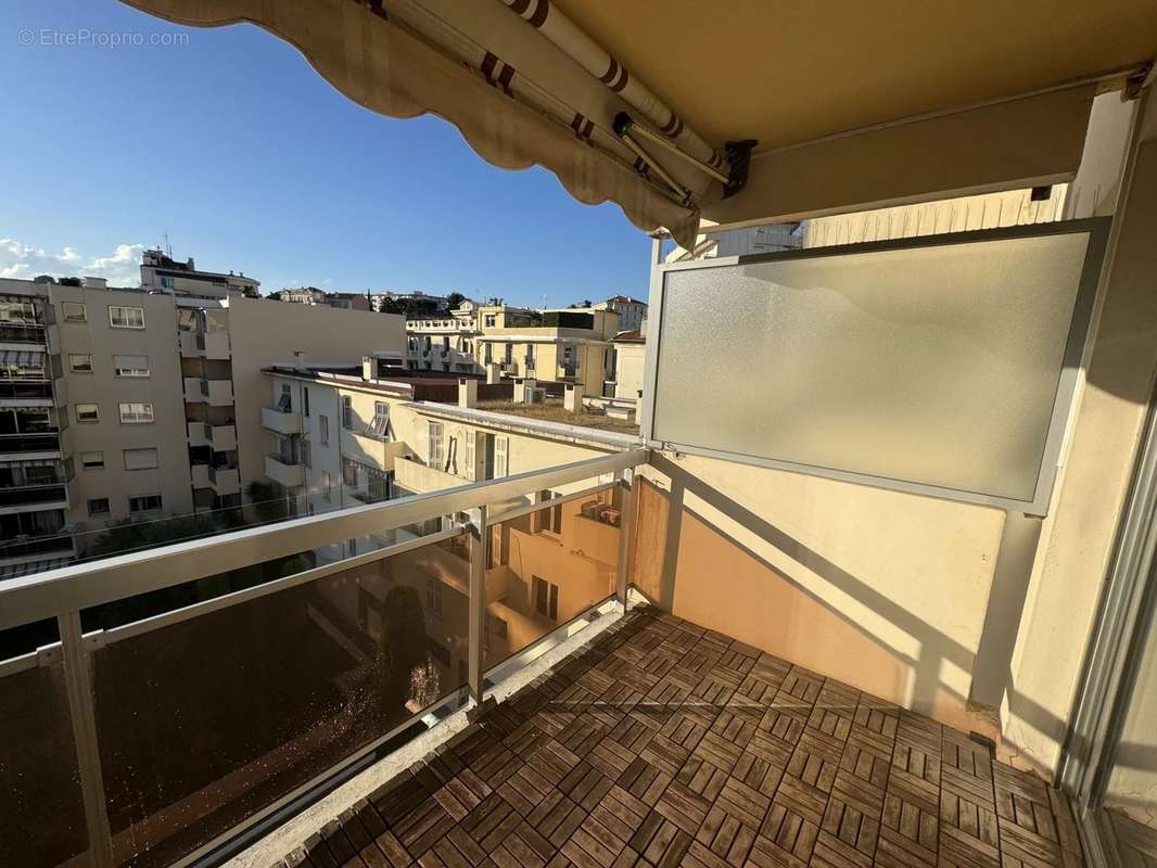 Appartement à CANNES