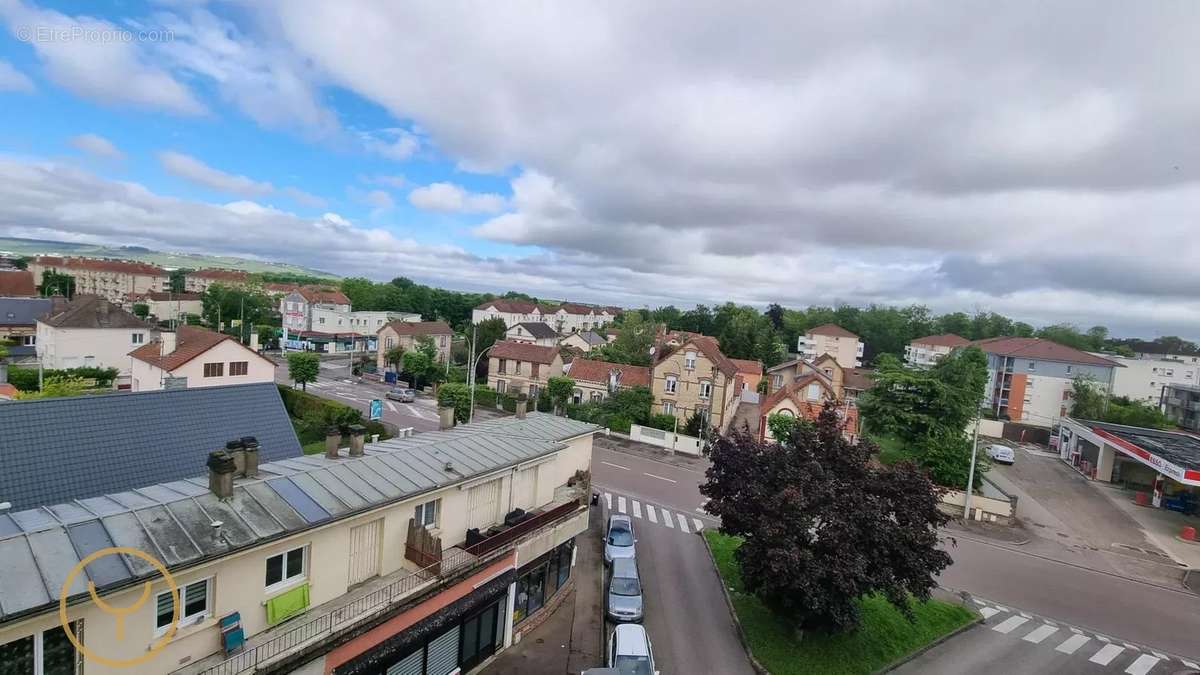 Appartement à SAINTE-SAVINE