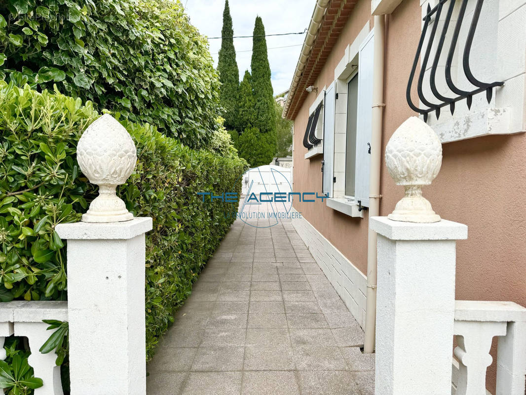 Maison à CARRY-LE-ROUET