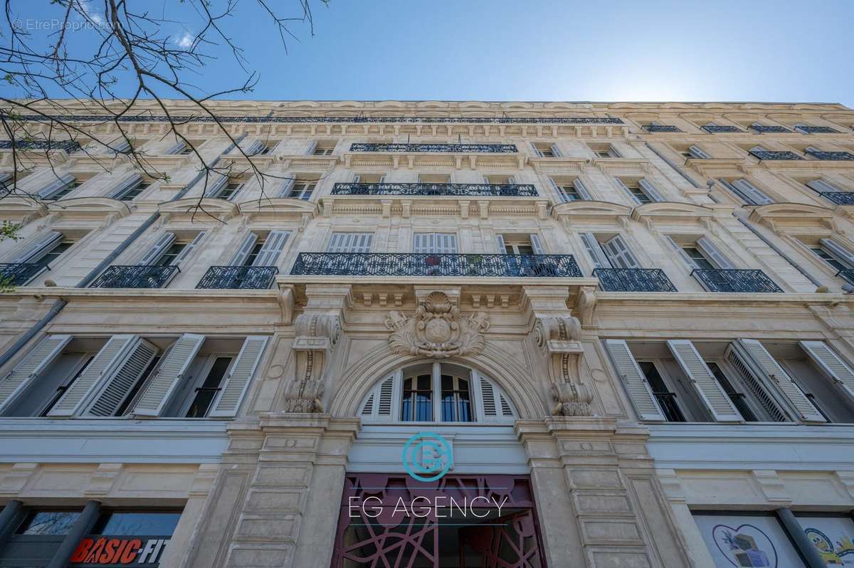 Appartement à MARSEILLE-2E