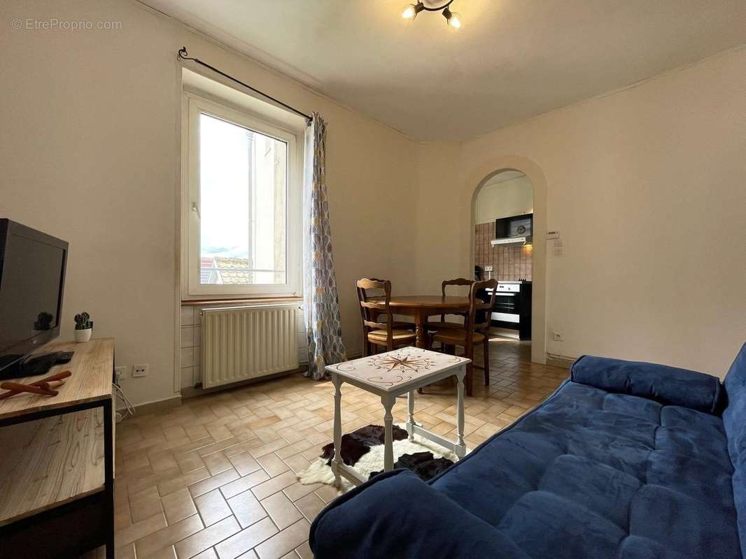 Salon / Salle à manger - Appartement à COLMAR