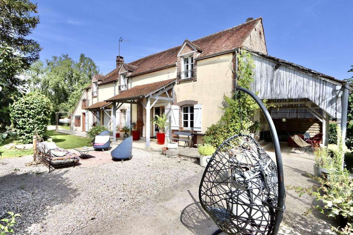 Maison à SAINT-HILAIRE-LES-ANDRESIS