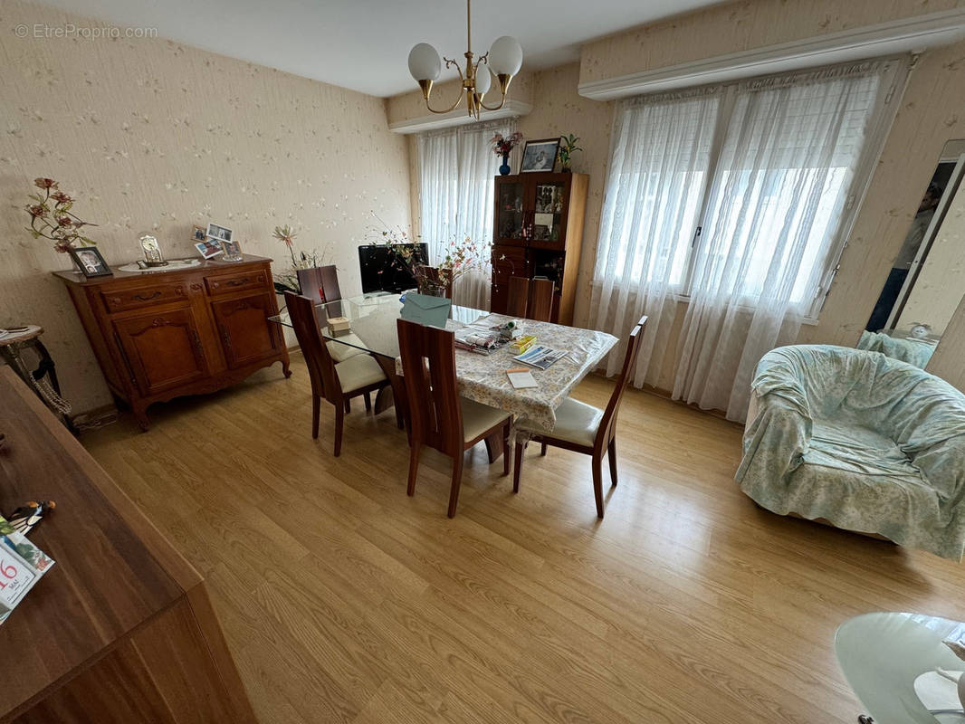 Appartement à JURANCON