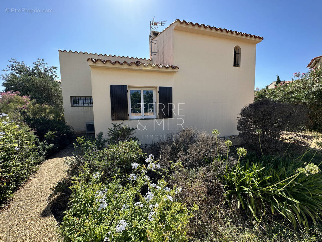 Maison à SAINT-CYPRIEN