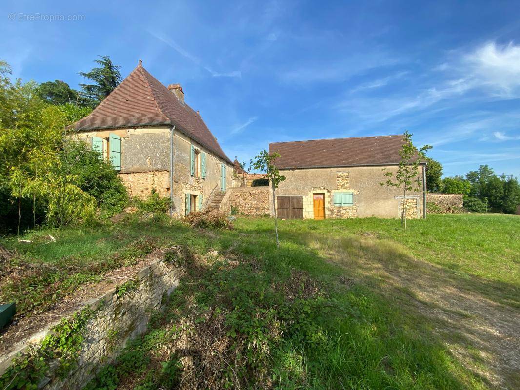 Maison à COUX-ET-BIGAROQUE