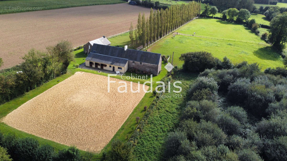 Maison à VILLERS-BOCAGE