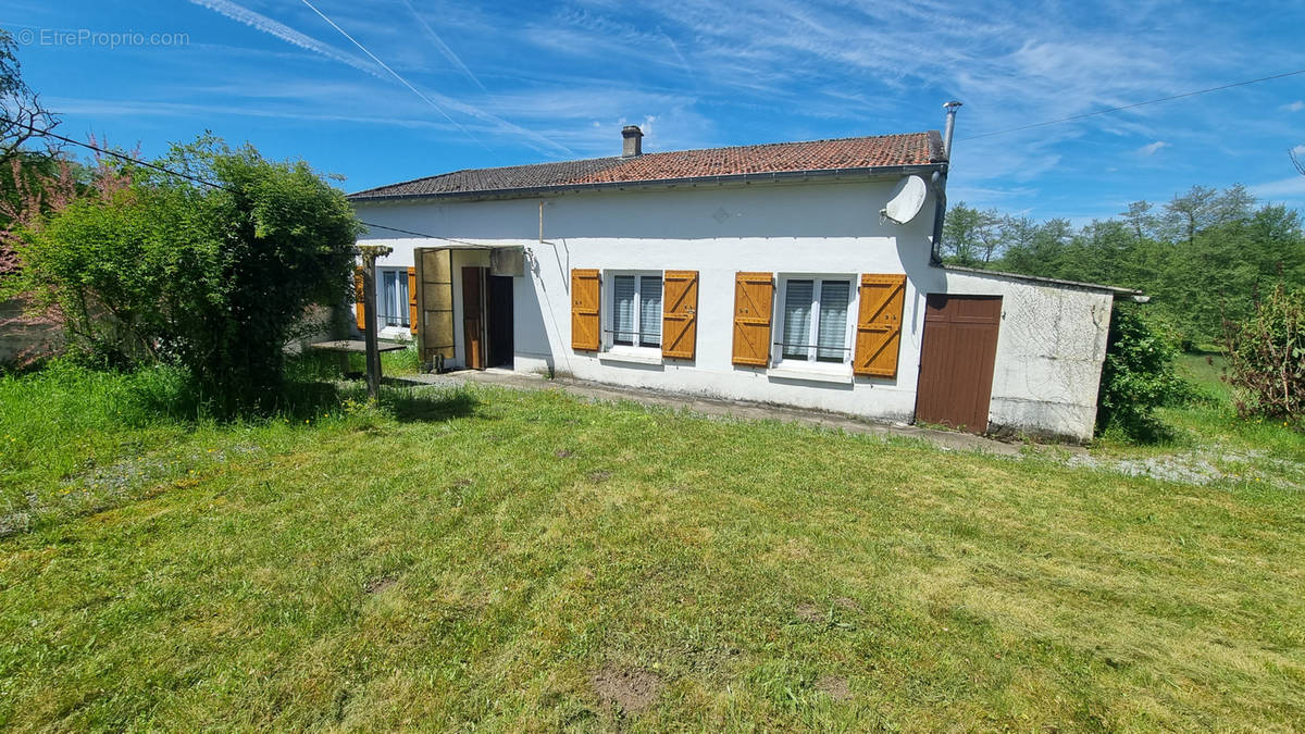 Maison à BOSMOREAU-LES-MINES