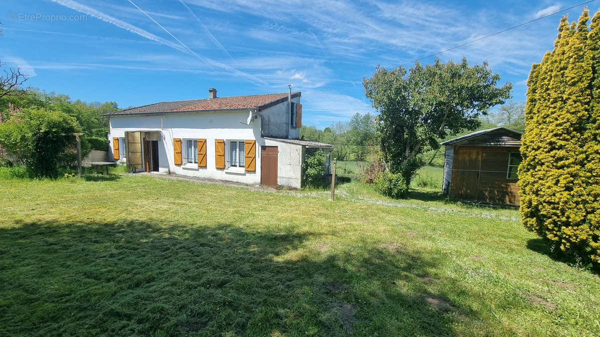 Maison à BOSMOREAU-LES-MINES