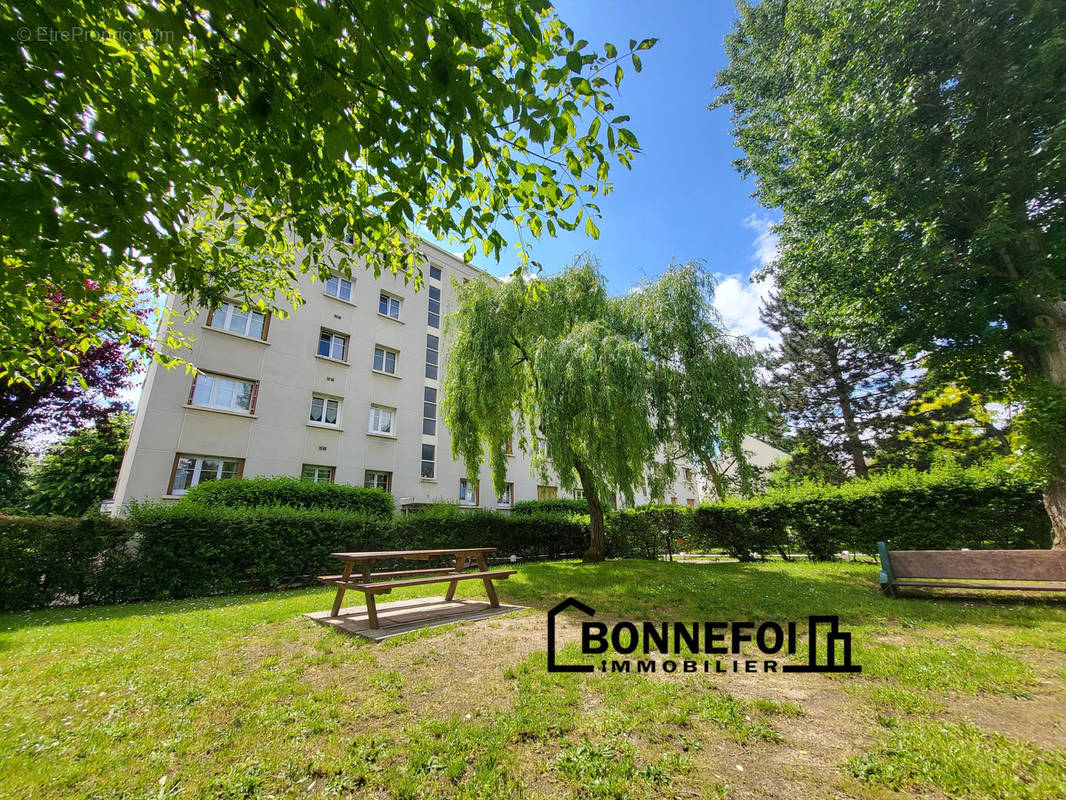 Appartement à CHAMPIGNY-SUR-MARNE