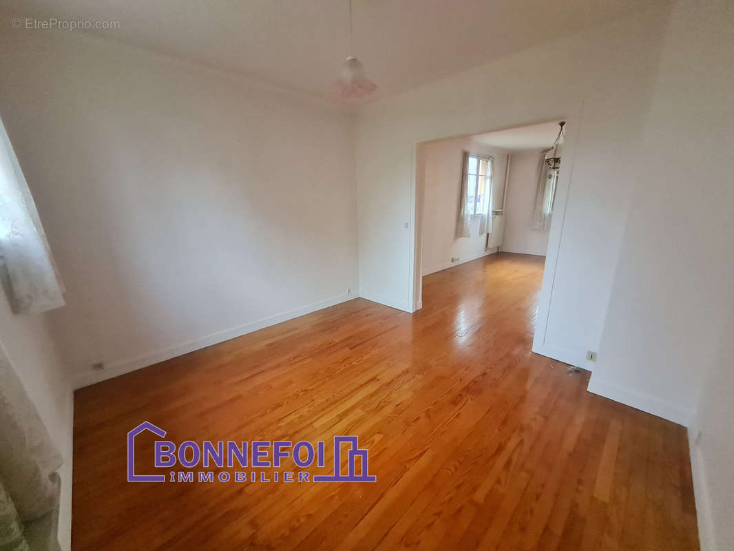 Appartement à CHAMPIGNY-SUR-MARNE