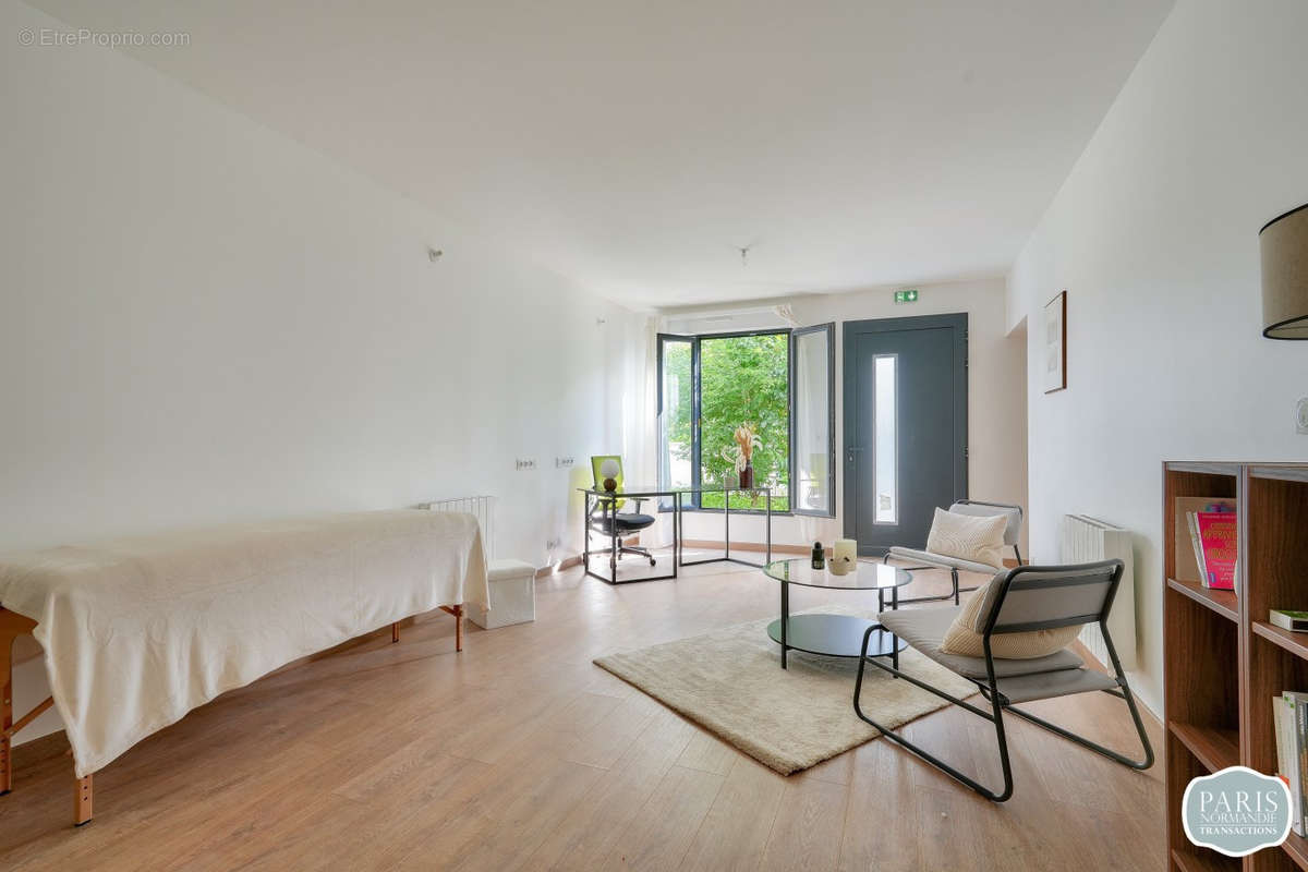 Appartement à ASNIERES-SUR-SEINE