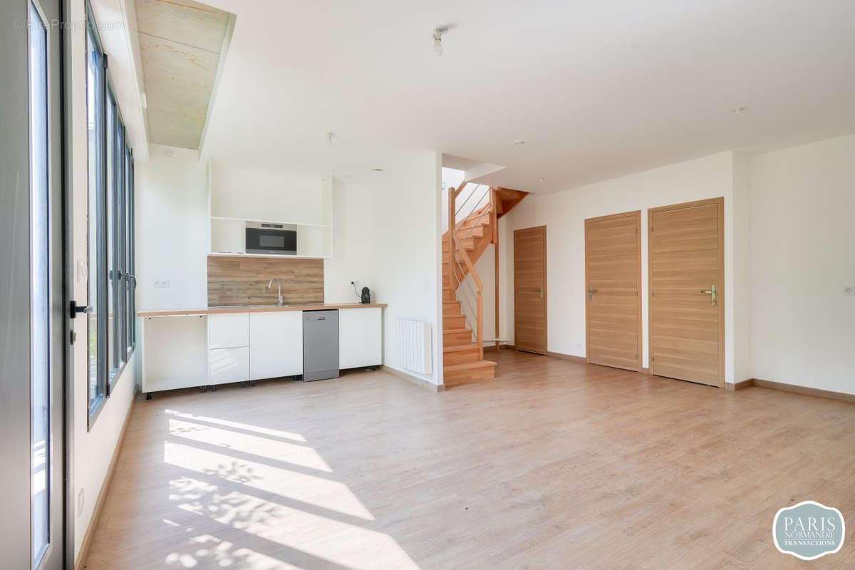 Appartement à ASNIERES-SUR-SEINE