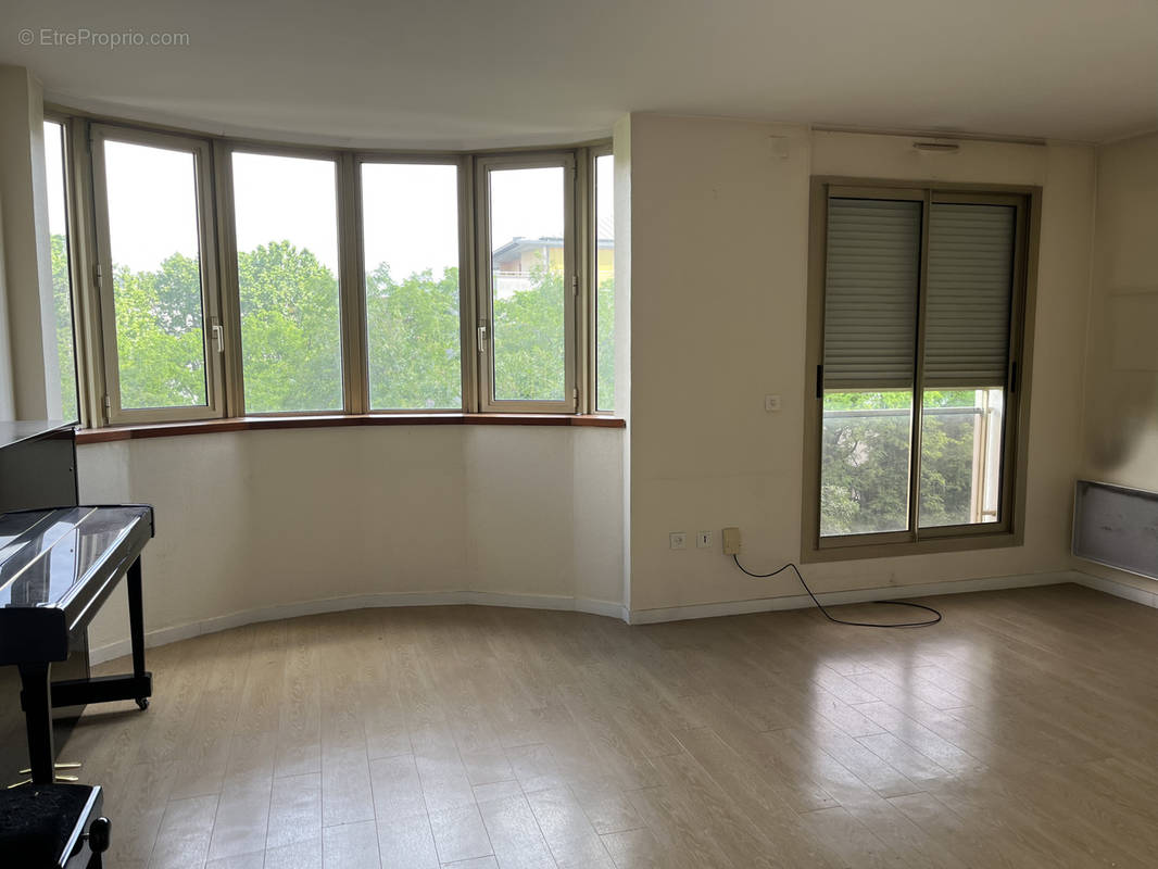 Appartement à PARIS-12E