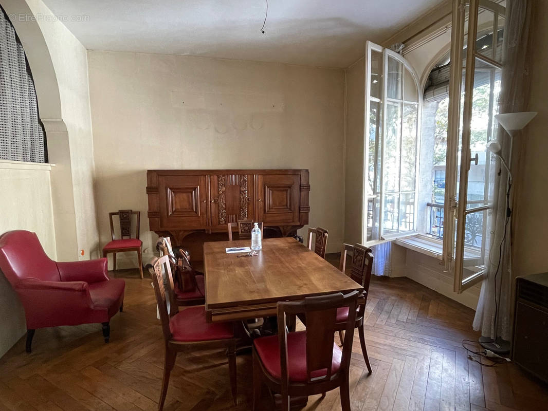 Appartement à LYON-6E