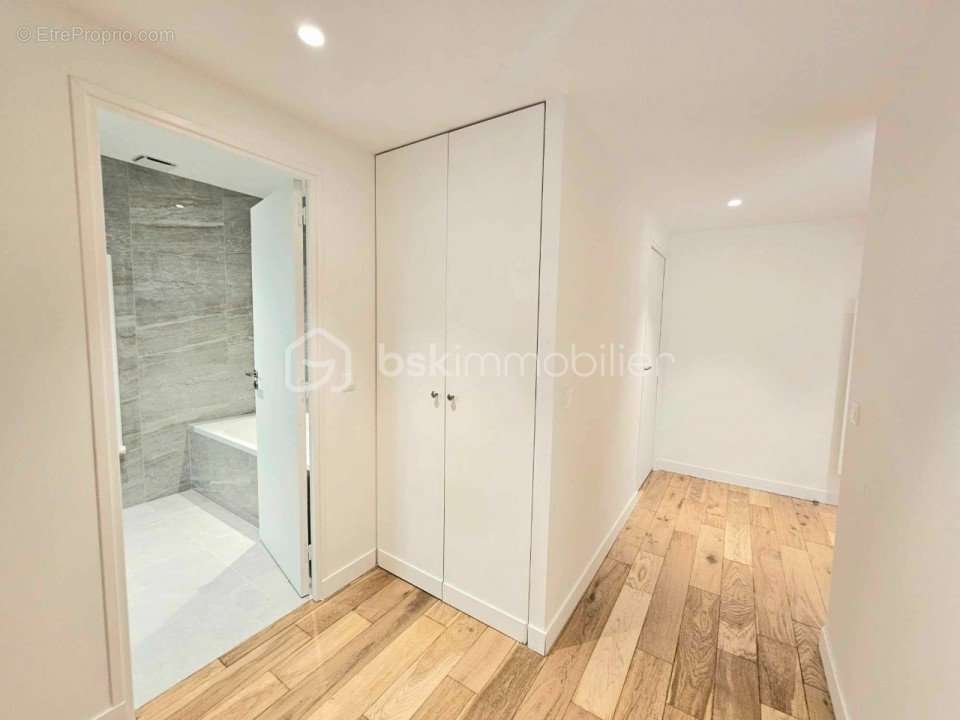 Appartement à RUEIL-MALMAISON