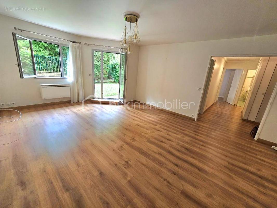 Appartement à RUEIL-MALMAISON