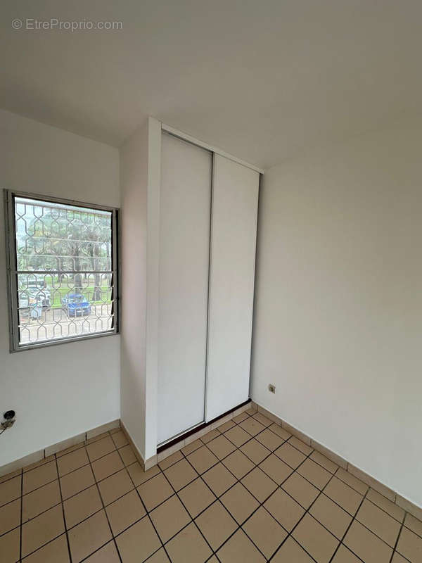 Appartement à KOUROU