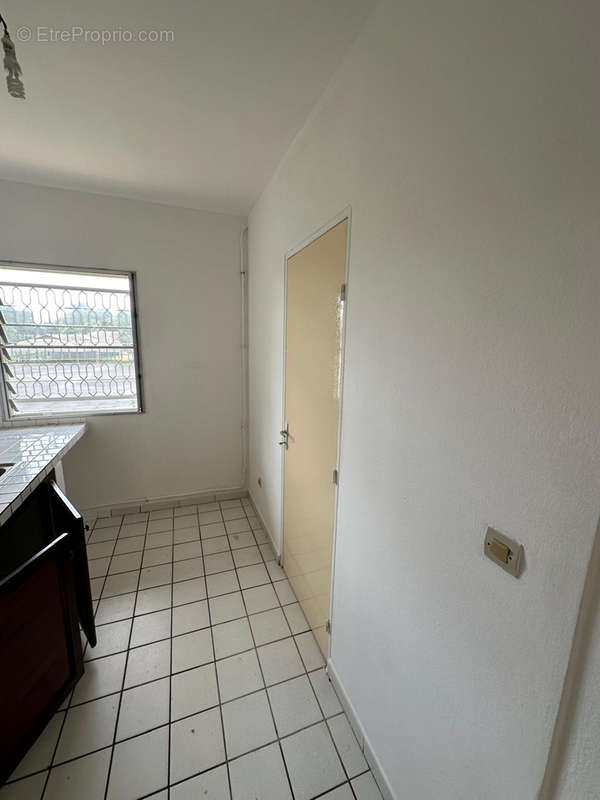 Appartement à KOUROU