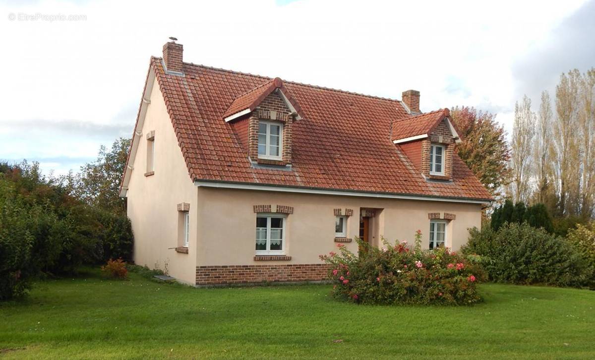 Maison à HALLENCOURT